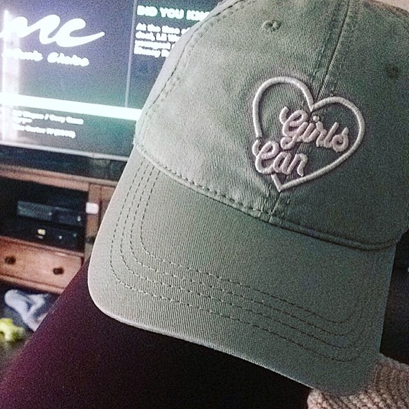 Meet your Posher, Jessica - Picture 7 of 8